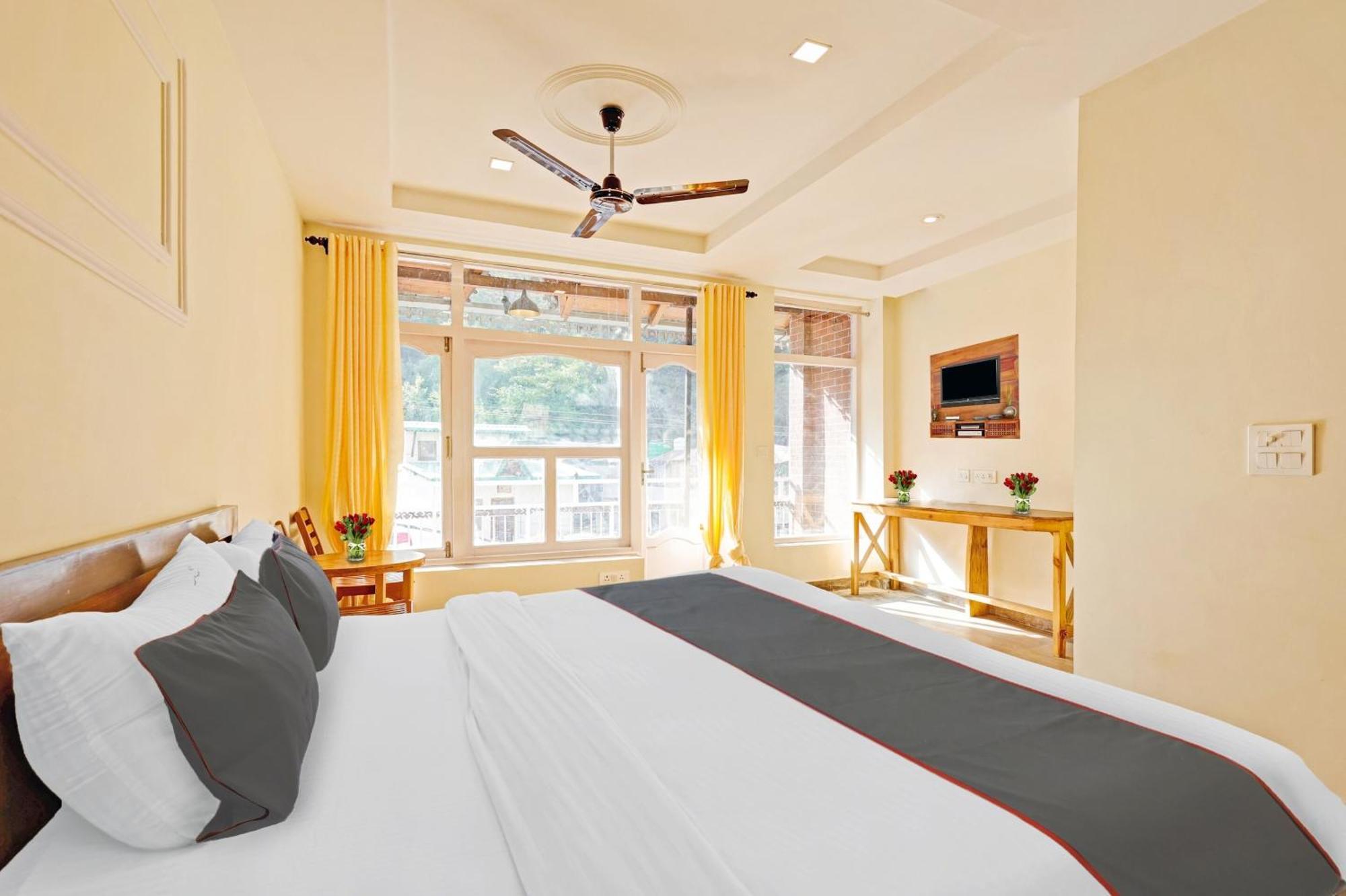 Hotel O Vasudev Inn Bhīm Tāl Buitenkant foto